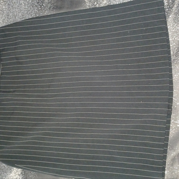 WOMENS SKIRT - Picture 4 of 4